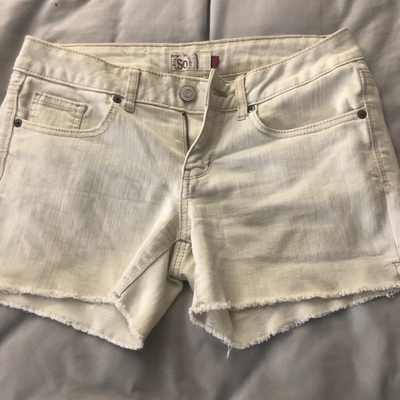 Shorts - Picture 1 of 3
